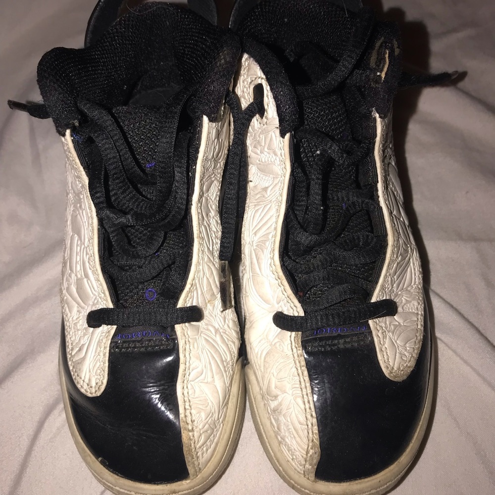 Jordan’s size 11